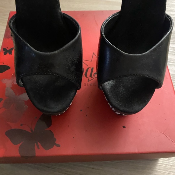 Pleaser Black and Silver Studded Platforms - Picture 5 of 12